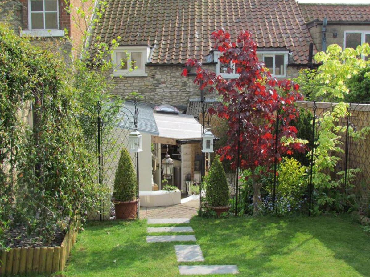 Lavender Cottage, Grade 2 Listed Period Stone Built Cottage In Pickering, North Yorkshire Экстерьер фото